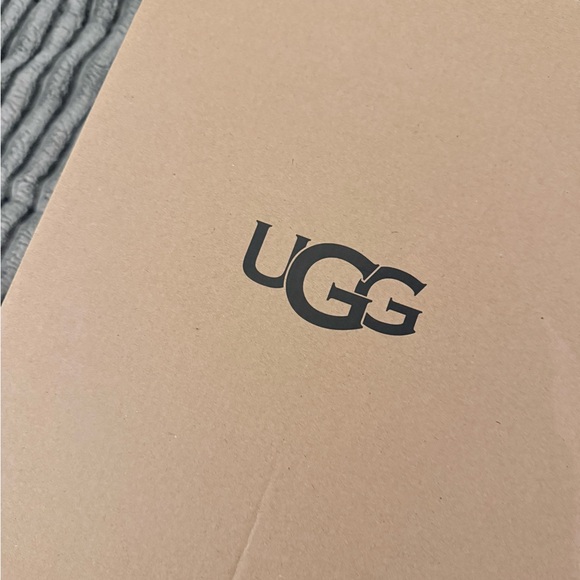 UGG Droplet Waterproof Rain Boot (Women) - Picture 4 of 7